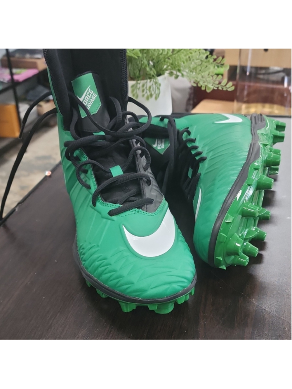Nike Force Savage Green Football Cleats NEW WITHOUT BOX - Picture 5 of 7